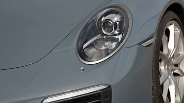 Porsche 911 Carrera 2015 headlight