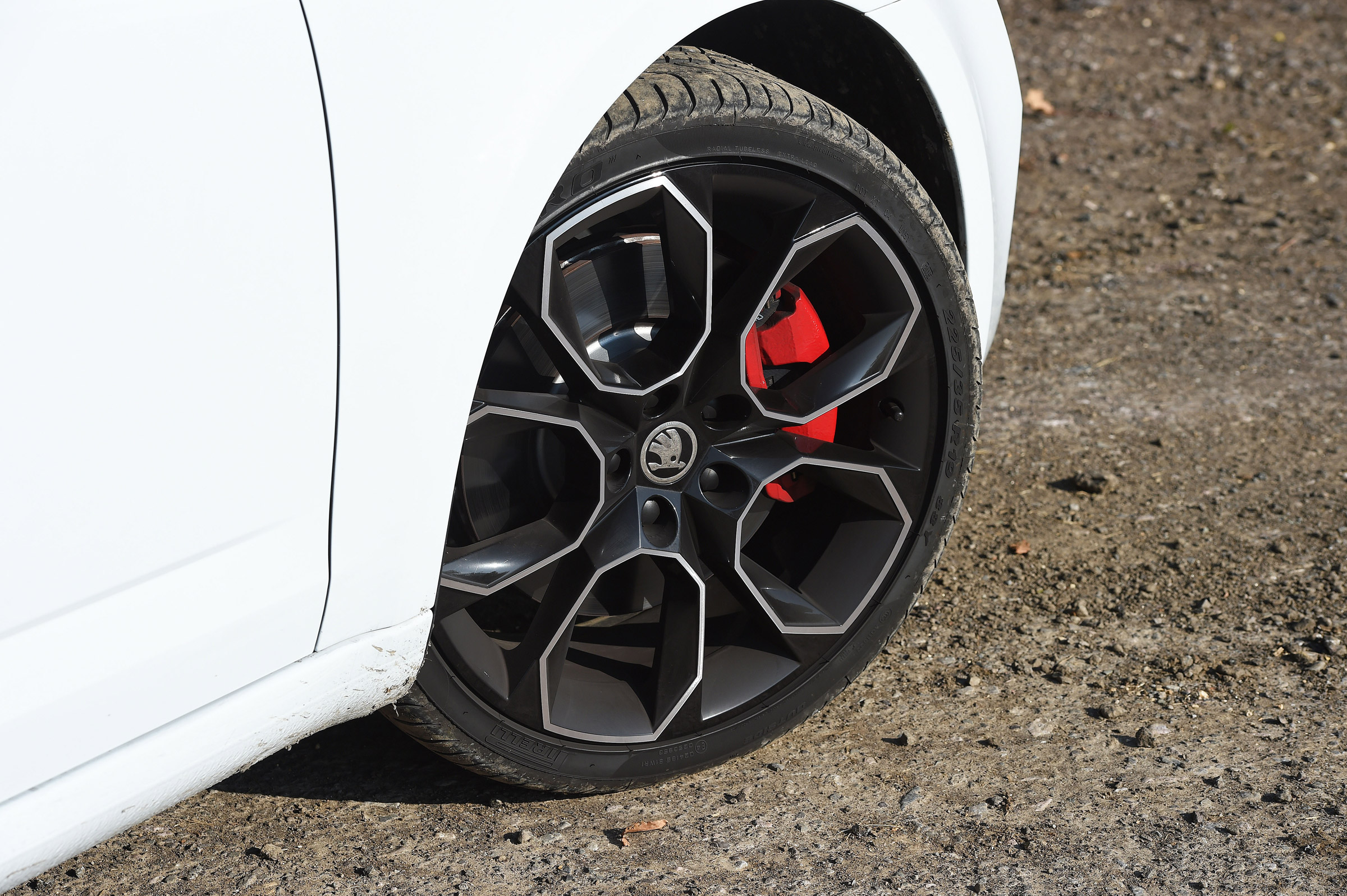 Skoda Octavia vRS 230 wheel