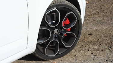 Skoda Octavia vRS 230 wheel