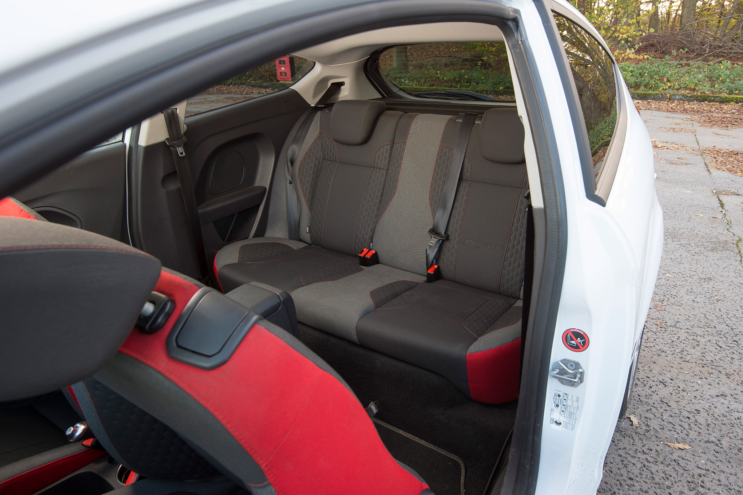 Ford Fiesta 1.0 Mountune - rear seats