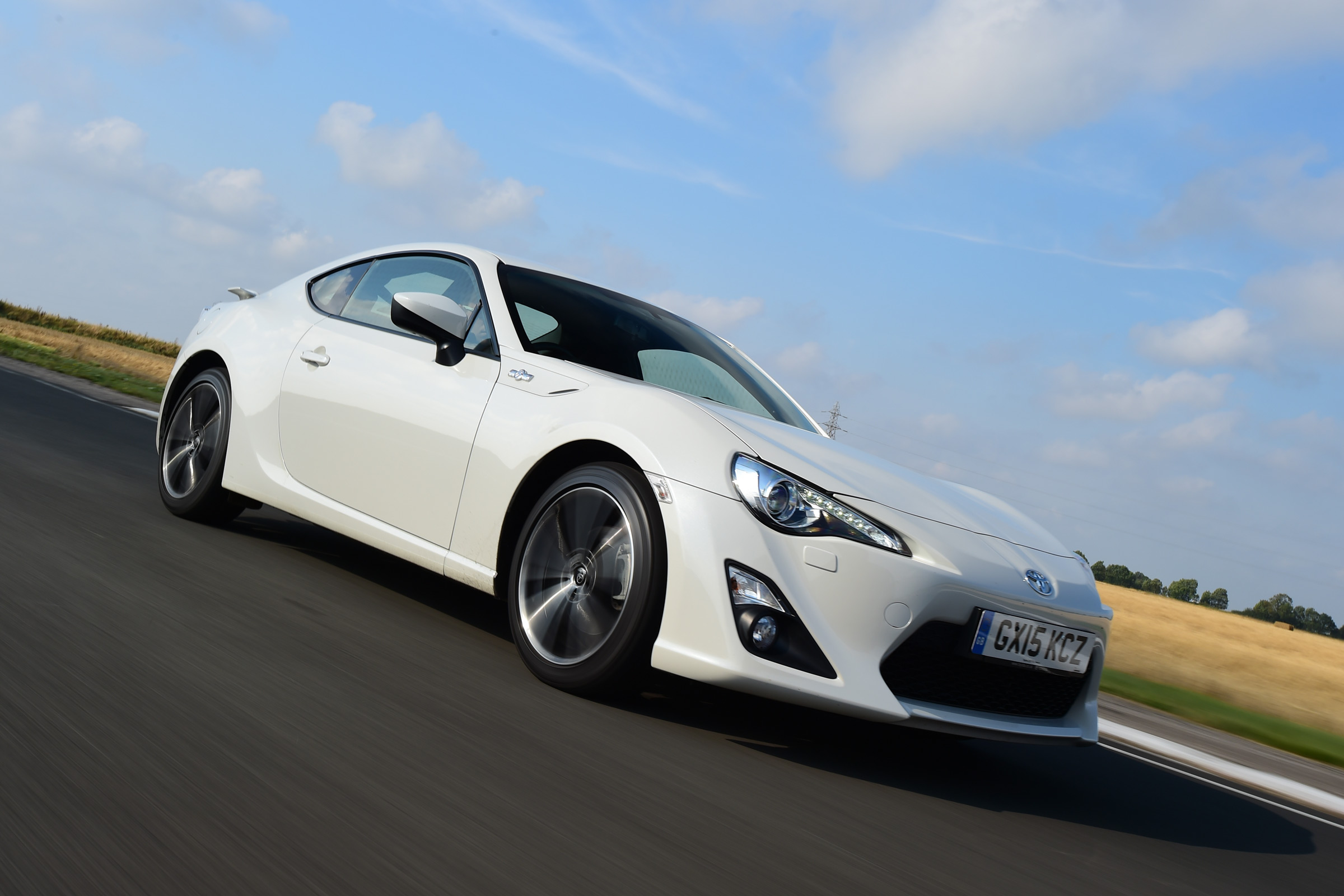 Toyota GT86 front tracking