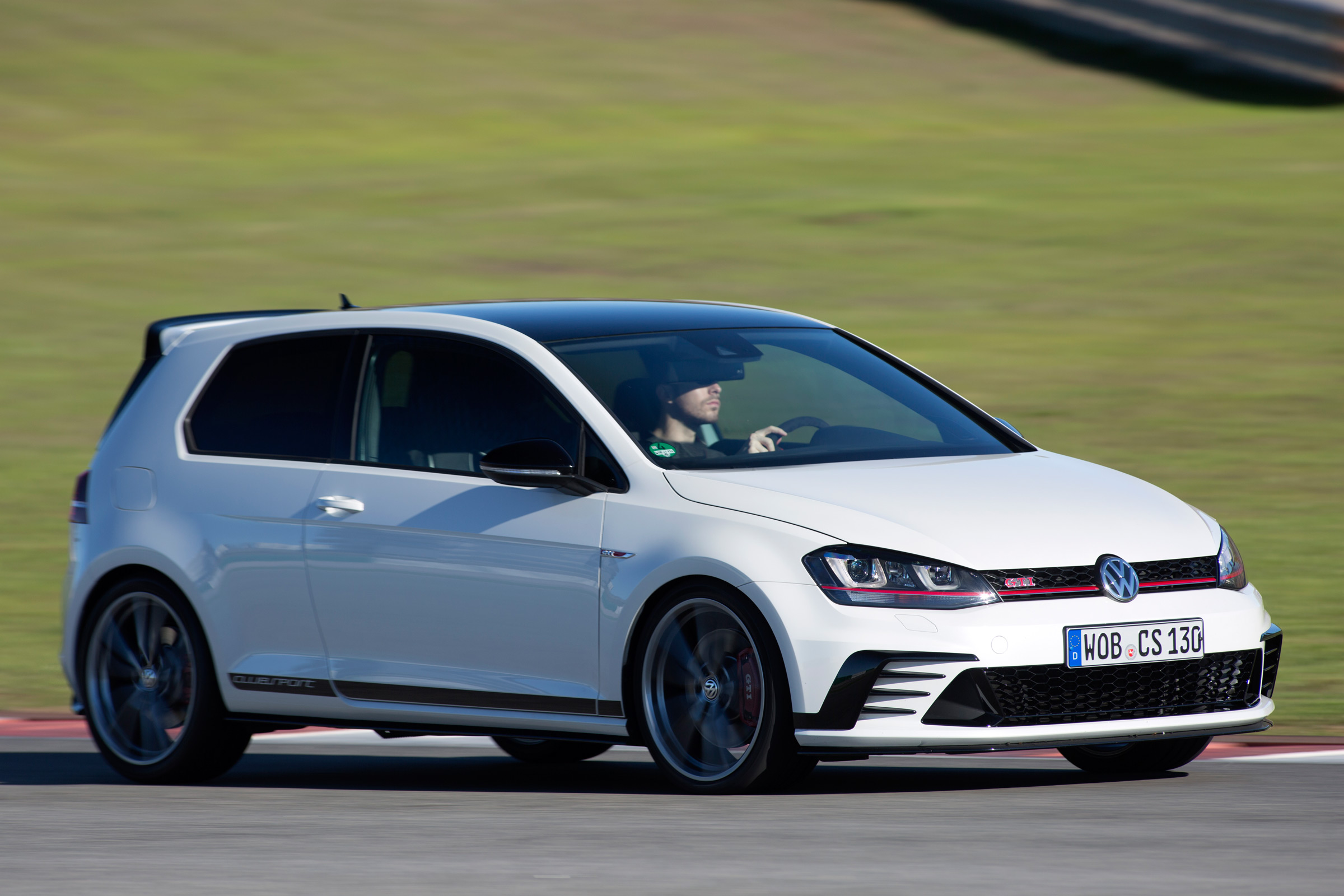 New Volkswagen Golf GTI Clubsport front tracking