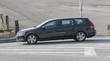 VW Tiguan XL Mule side