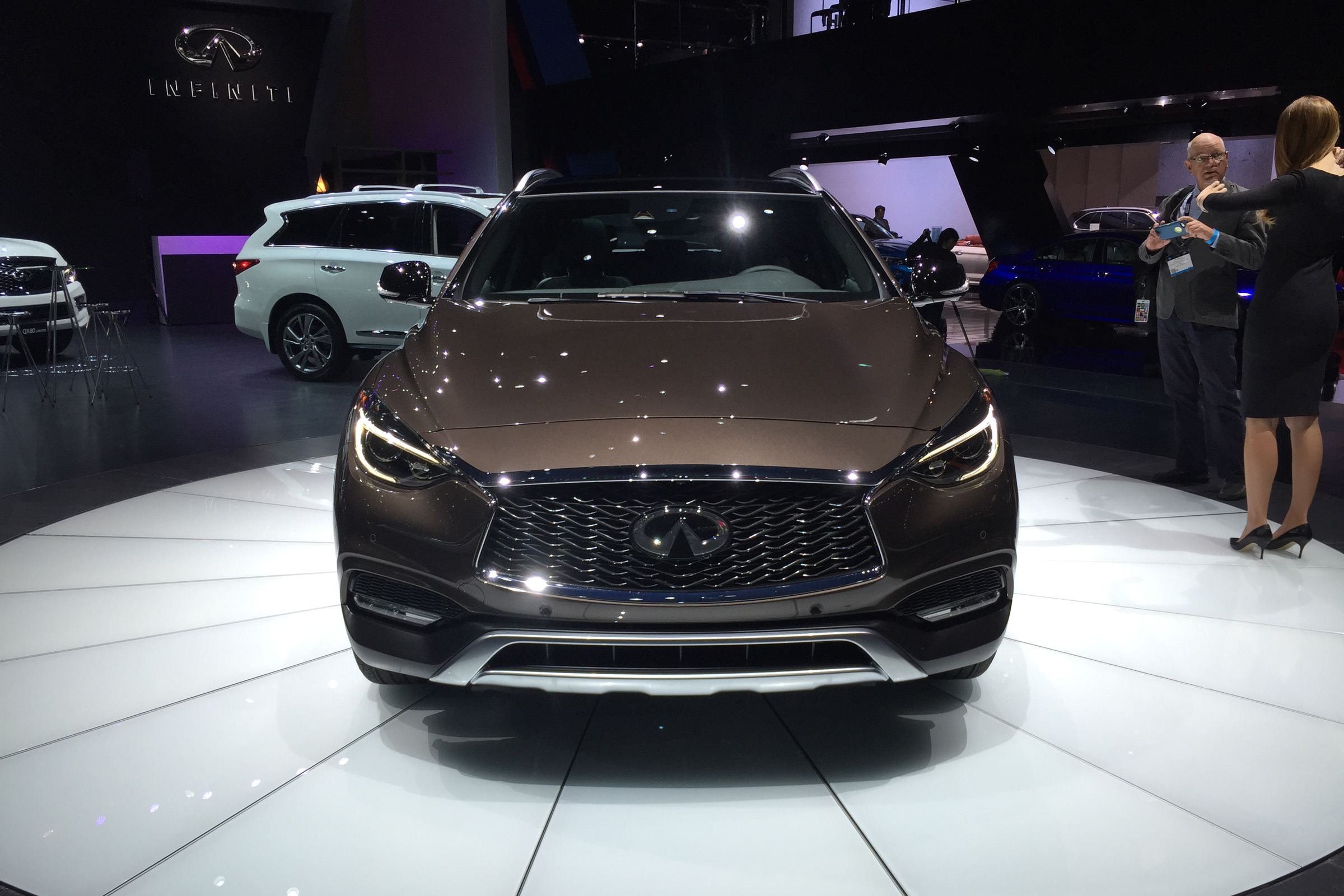 Infiniti QX30 SUV LA Show front