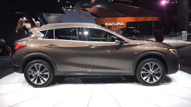 Infiniti QX30 SUV LA Show side profile