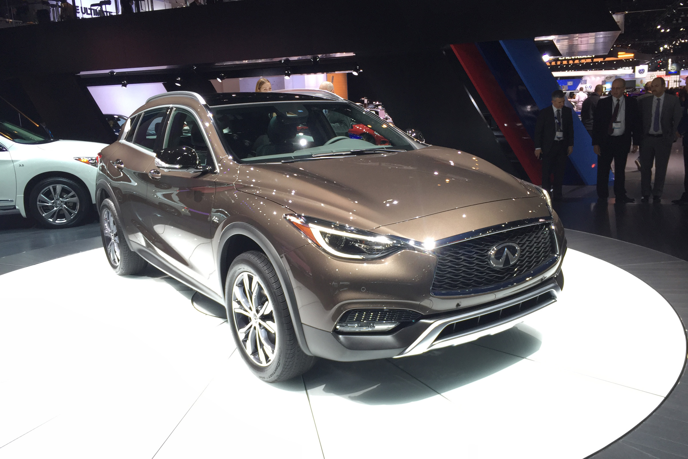 Infiniti QX30 SUV LA Show front quarter