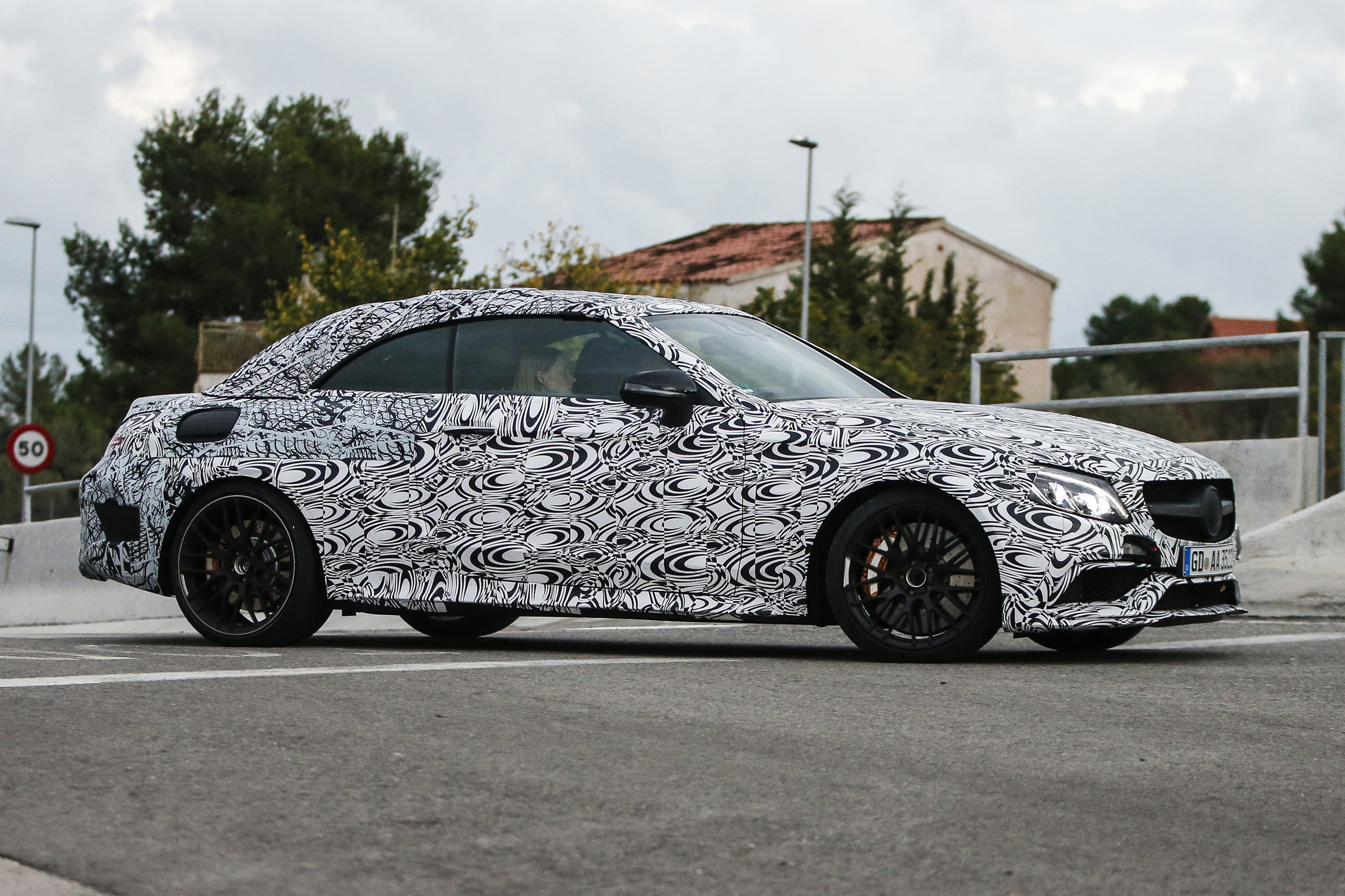Mercedes C63 AMG Cabrio side front