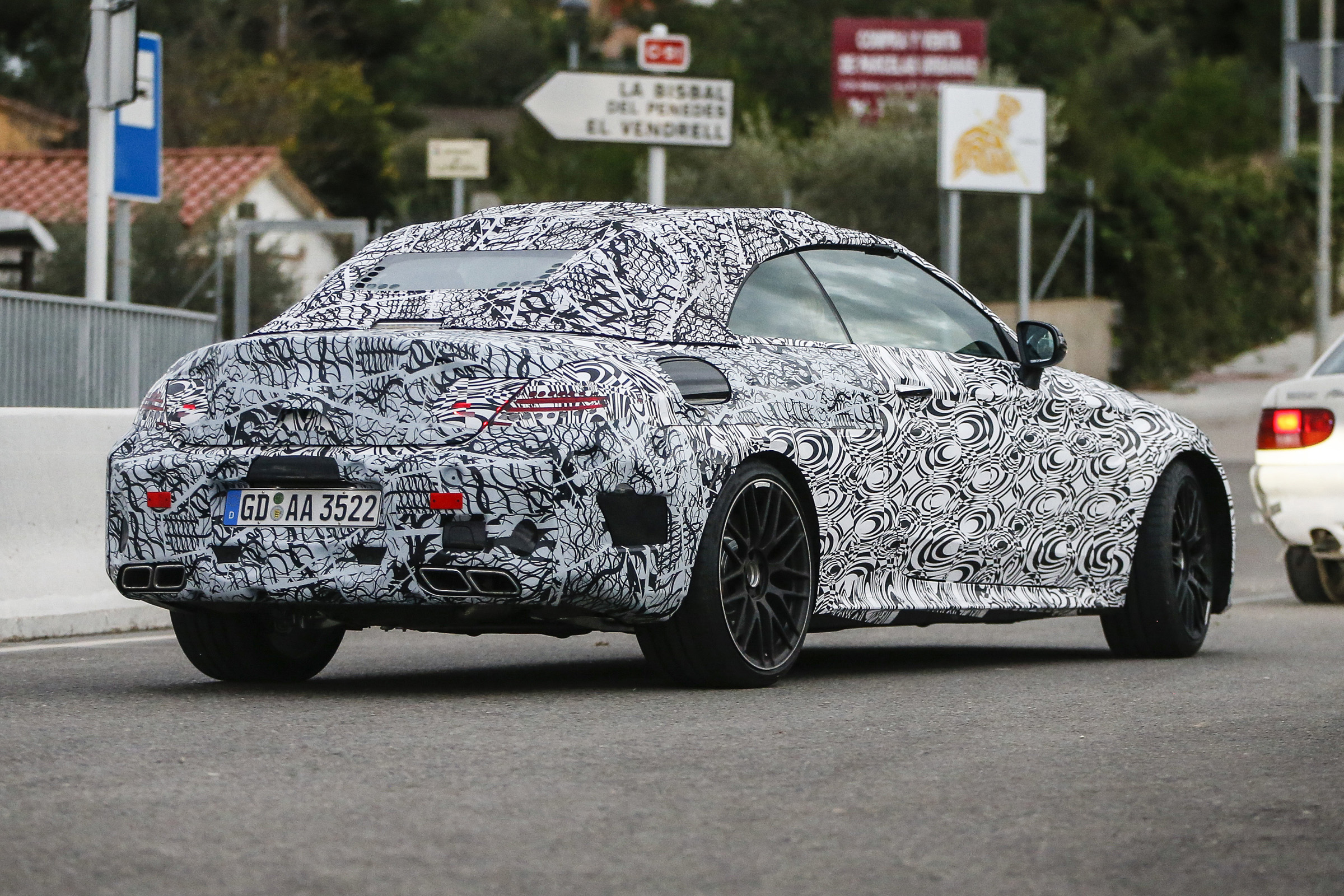 Mercedes C63 AMG Cabrio rear side
