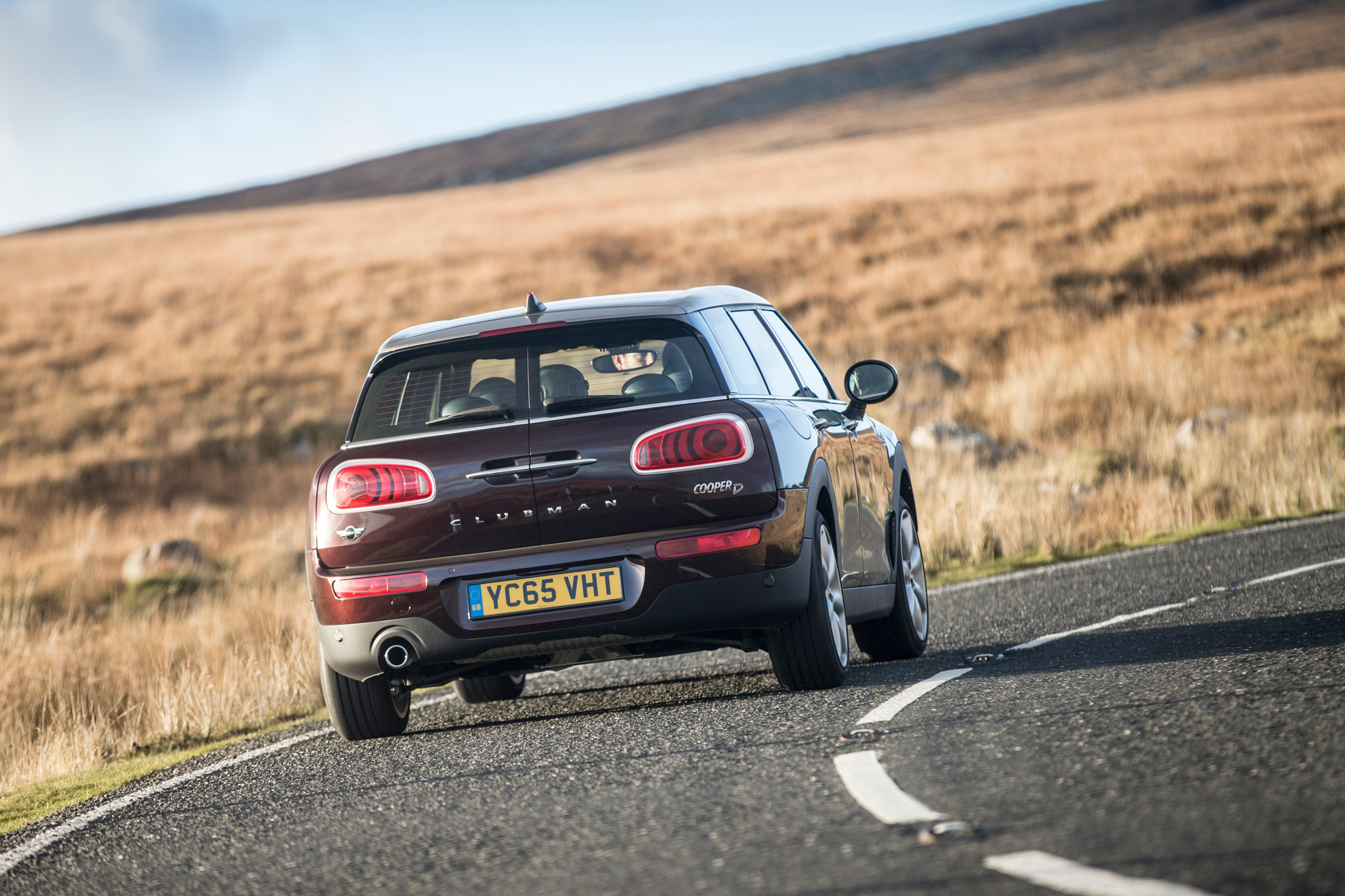 MINI Cooper D Clubman 2015 rear action