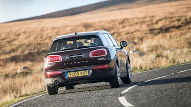MINI Cooper D Clubman 2015 rear action