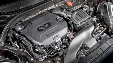 MINI Cooper D Clubman 2015 engine