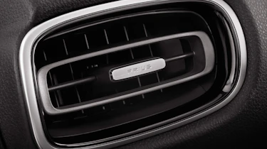 New Toyota Prius 2015 vent