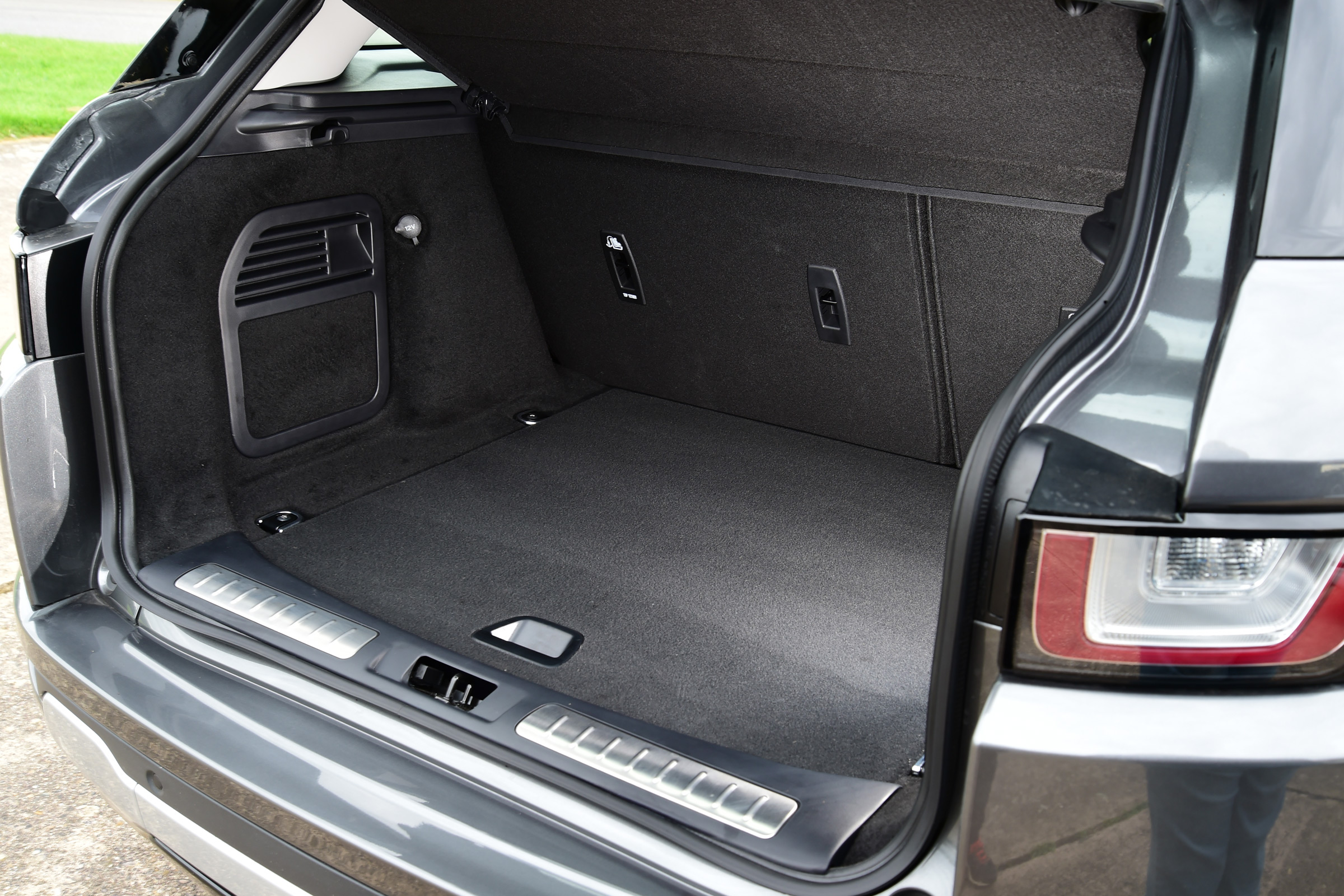 Range Rover Evoque boot