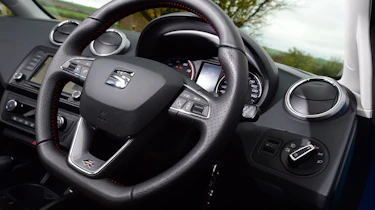 SEAT Ibiza FR 2015 UK interior