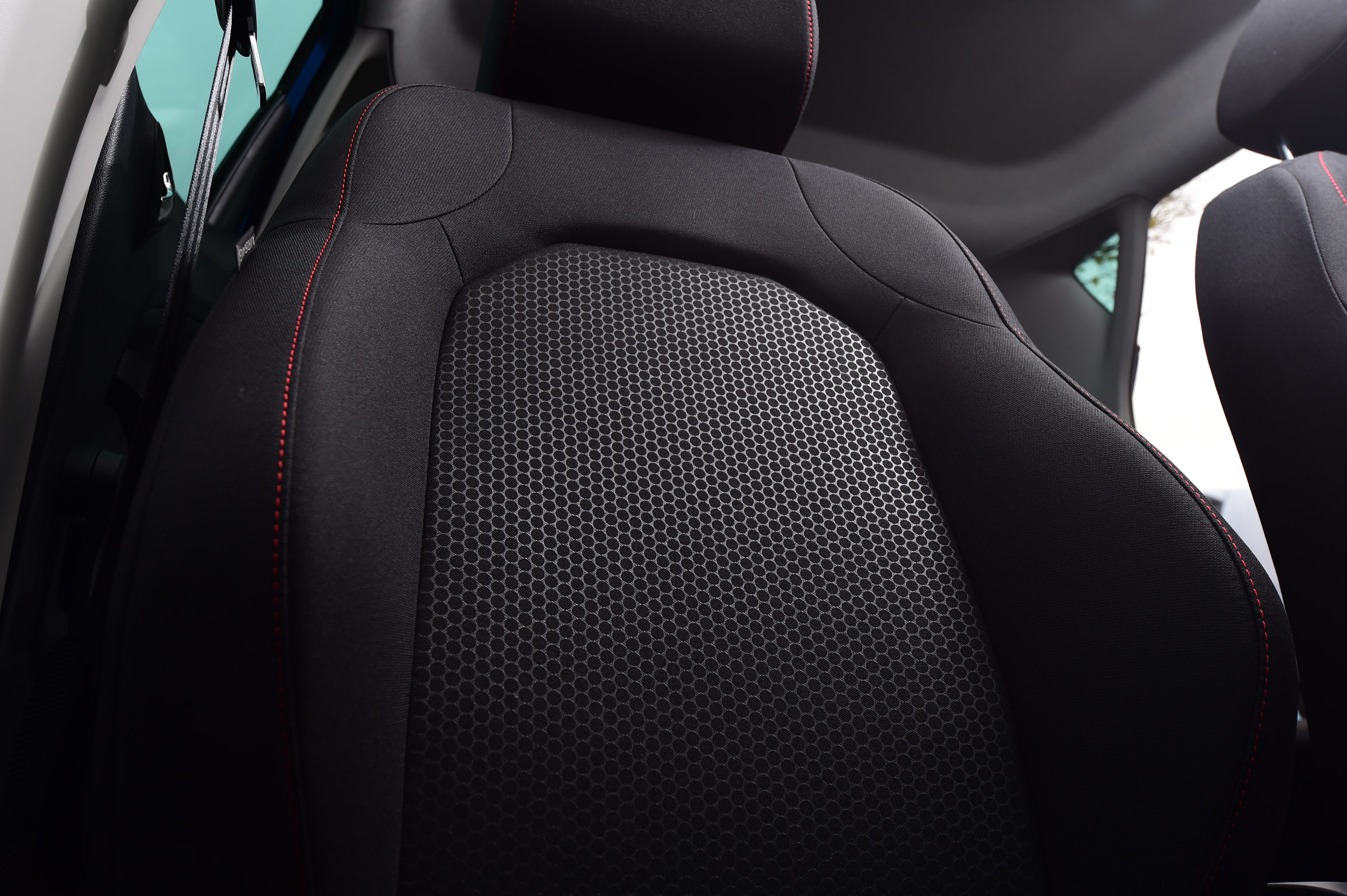 SEAT Ibiza FR 2015 UK seat