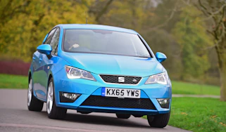 SEAT Ibiza FR 2015 UK front