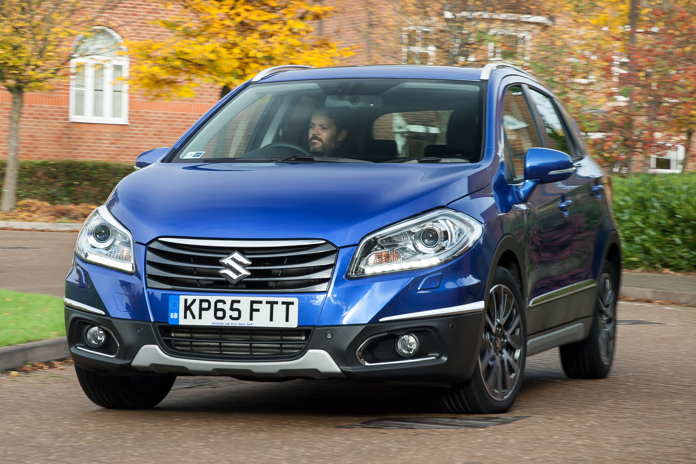 Suzuki S-Cross DCT - front static