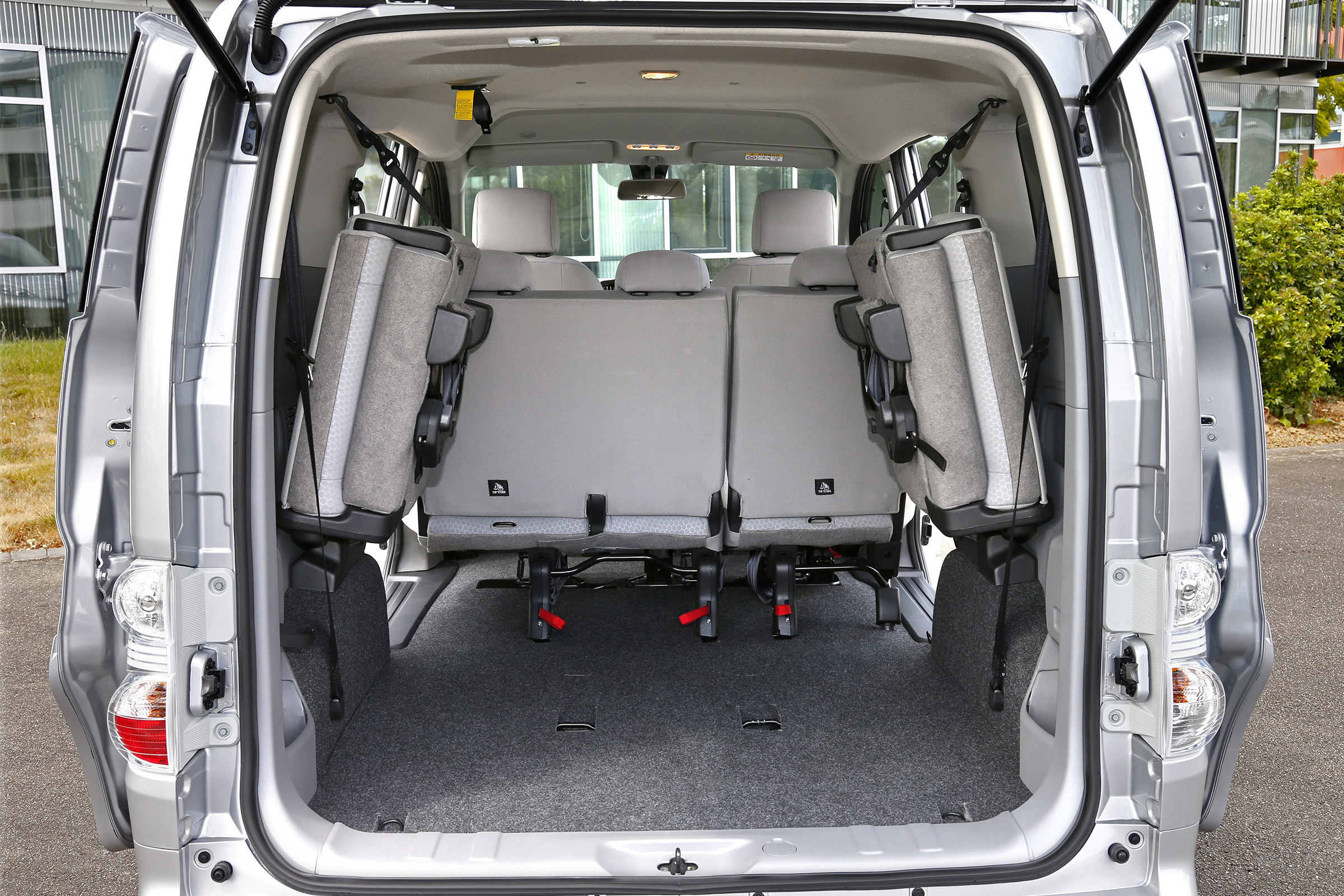 Nissan e-NV200 - 5 seats