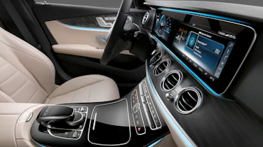 Mercedes E-Class interior side cream/black