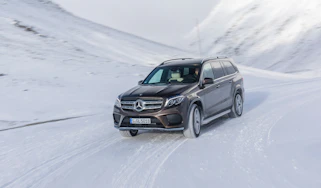 Mercedes GLS front cornering 2