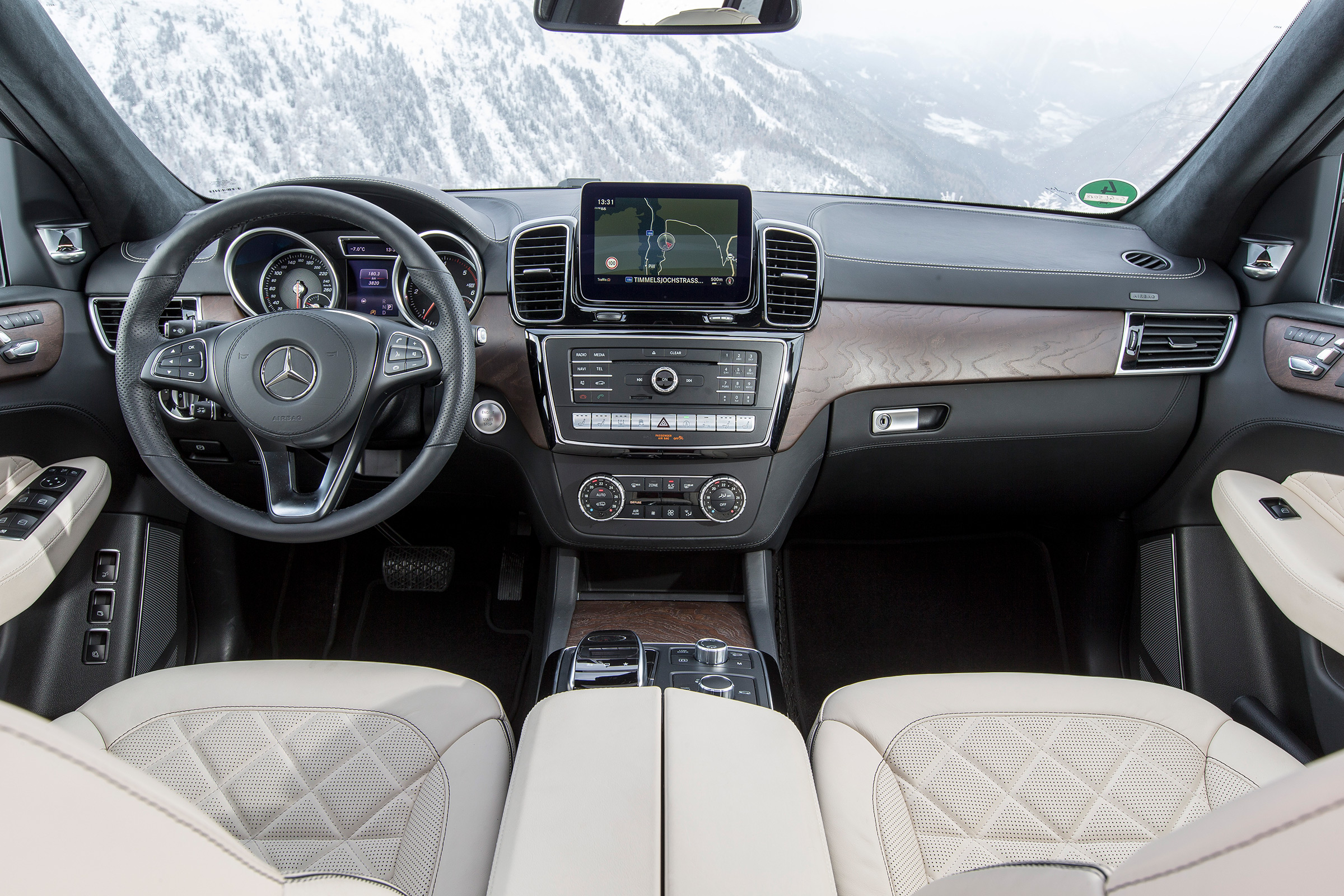 Mercedes GLS interior