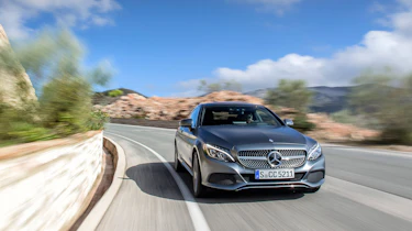Mercedes C300 Coupe - front panning