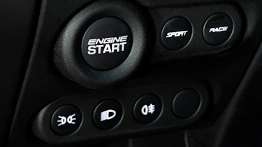 Lotus Exige Sport 350 - start button