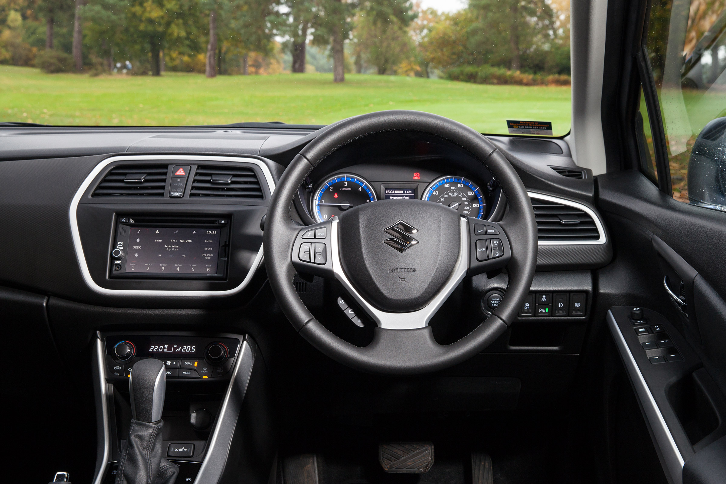 Suzuki S-Cross DCT - dash