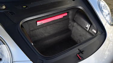 Porsche 911 Carrera boot