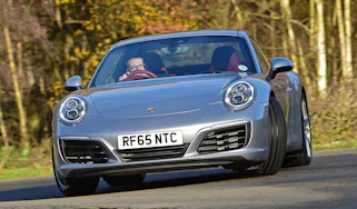Porsche 911 Carrera front