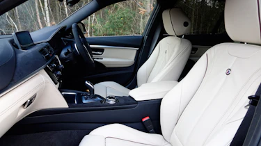 Alpina D3 Touring interior