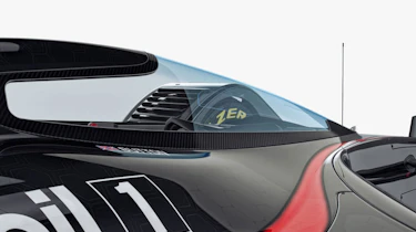 McLaren MP4-X - cockpit 3