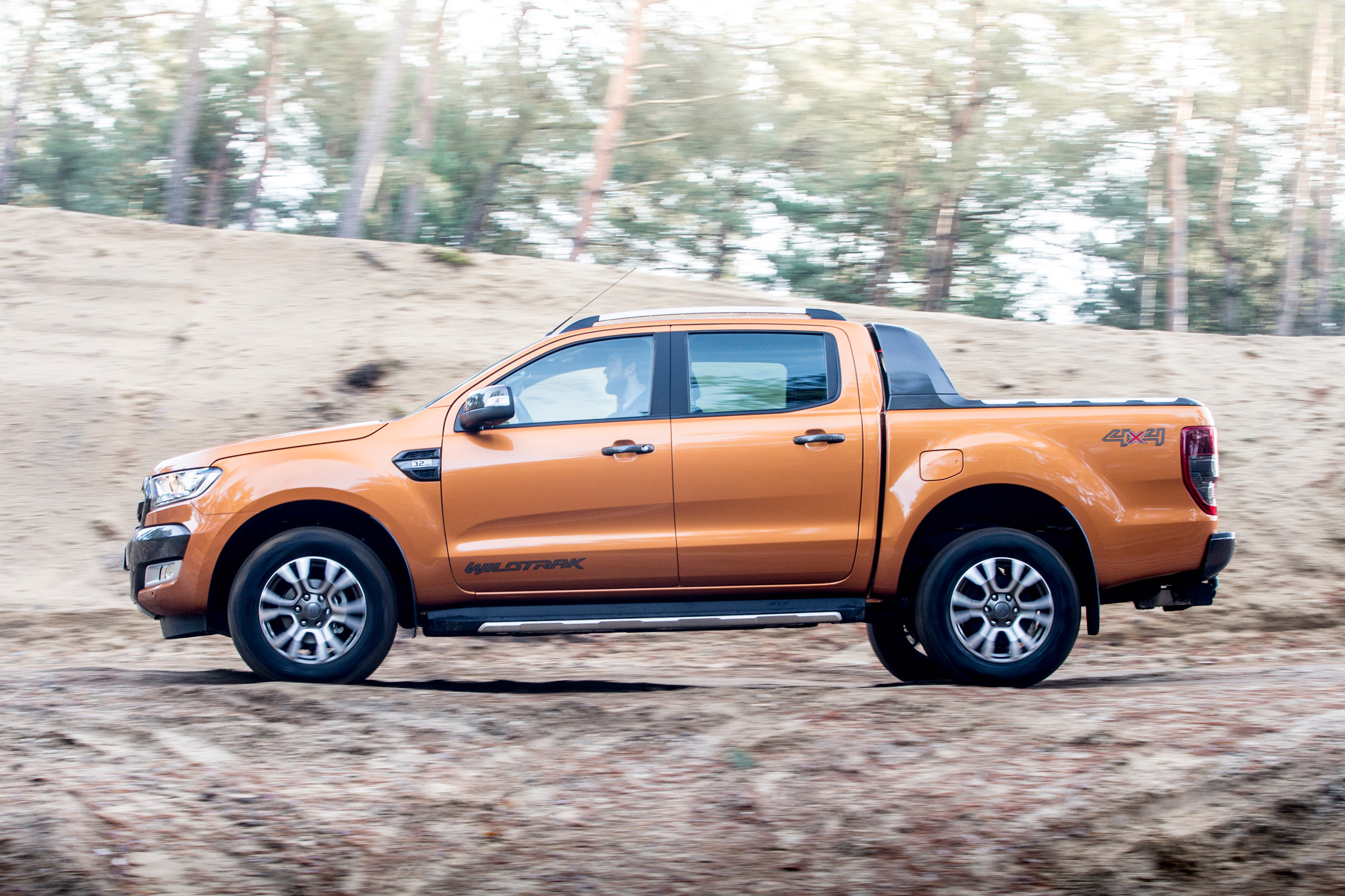 Ford Ranger 2016 side