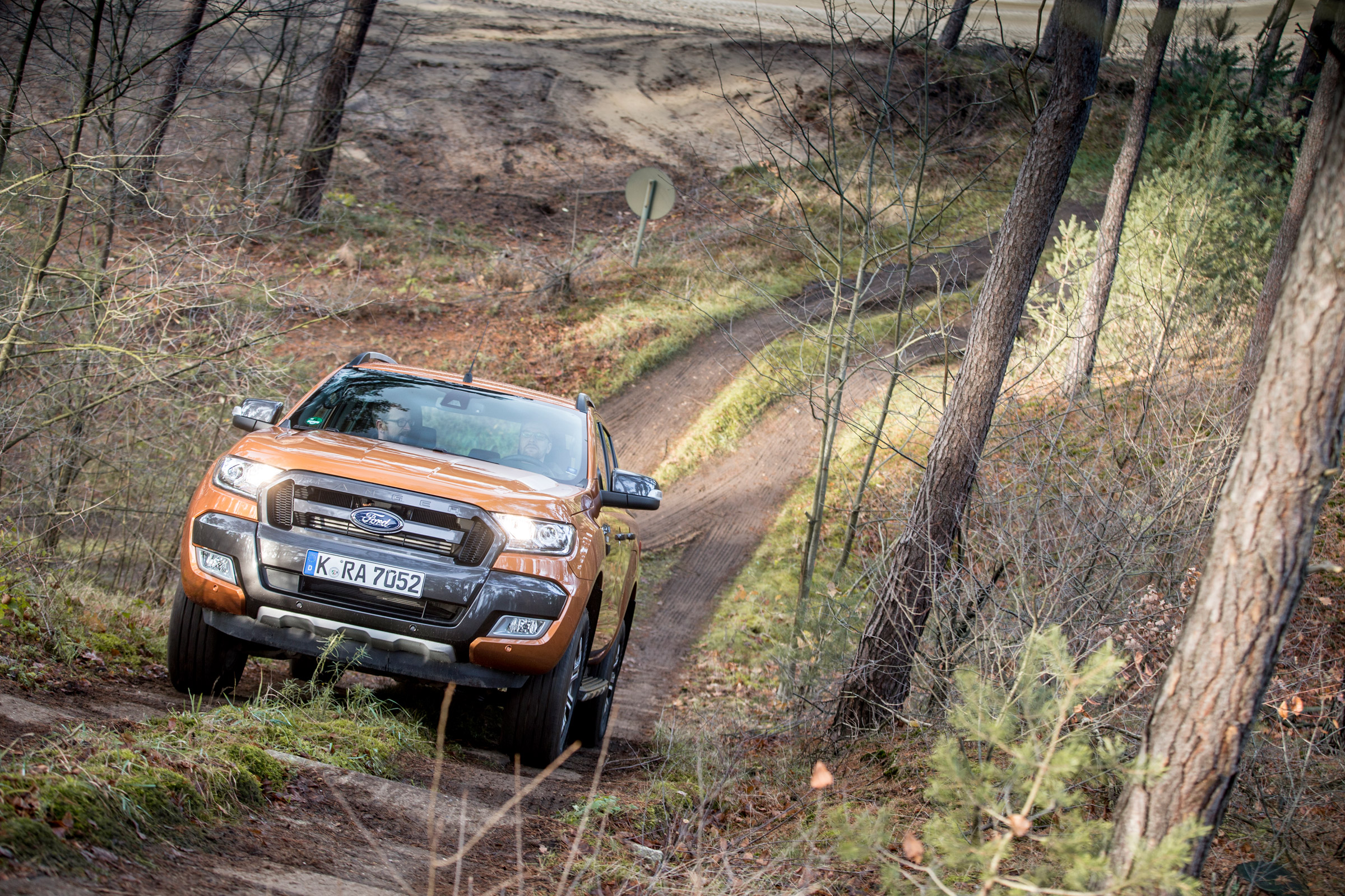 Ford Ranger 2016 uphill