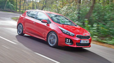 Kia Cee'd - front action