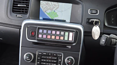 Volvo V60s police car - centre console