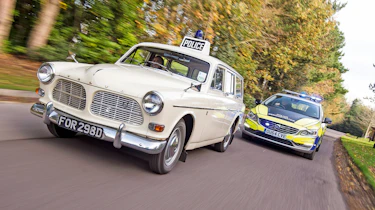 Volvo 121 Amazon police car - action