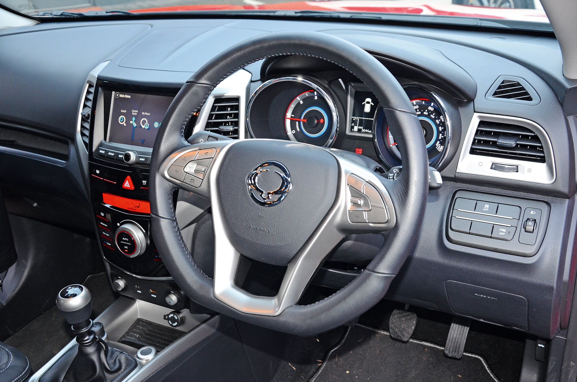 SsangYong Tivoli - dash