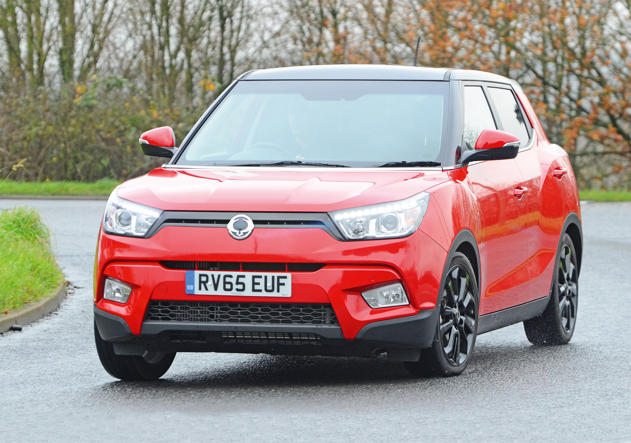 SsangYong Tivoli - front