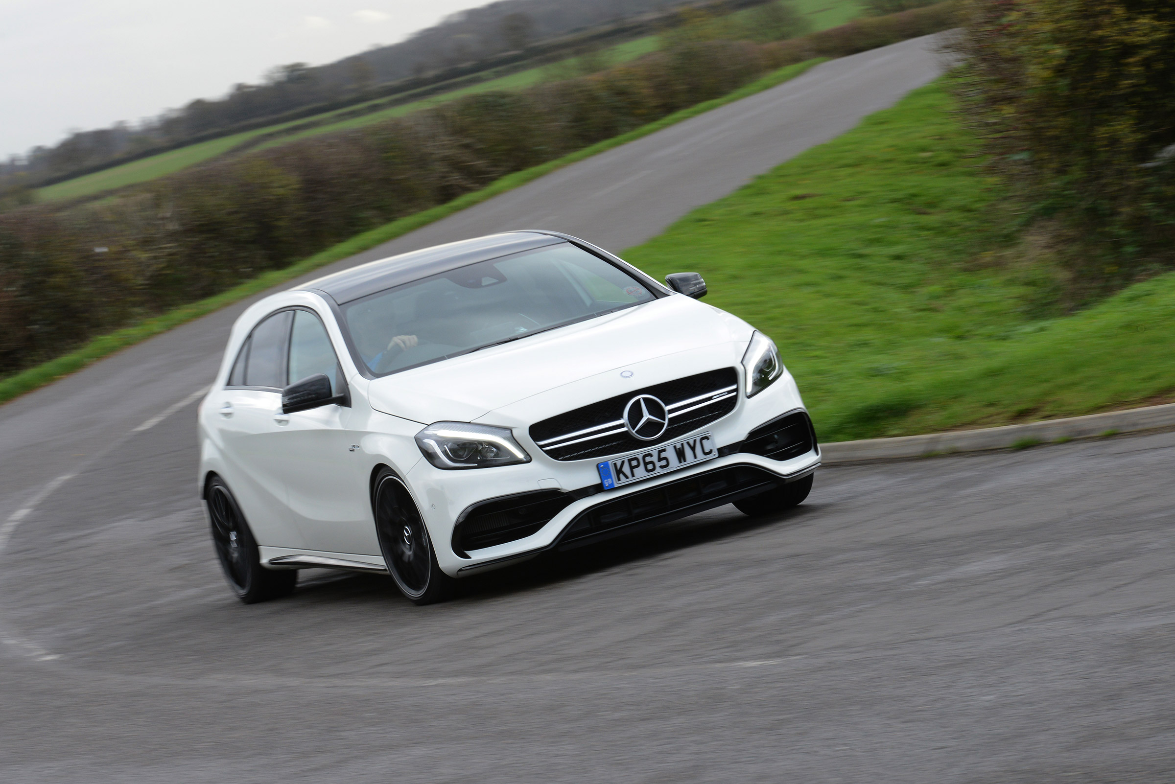 Mercedes-AMG A45 - front pan