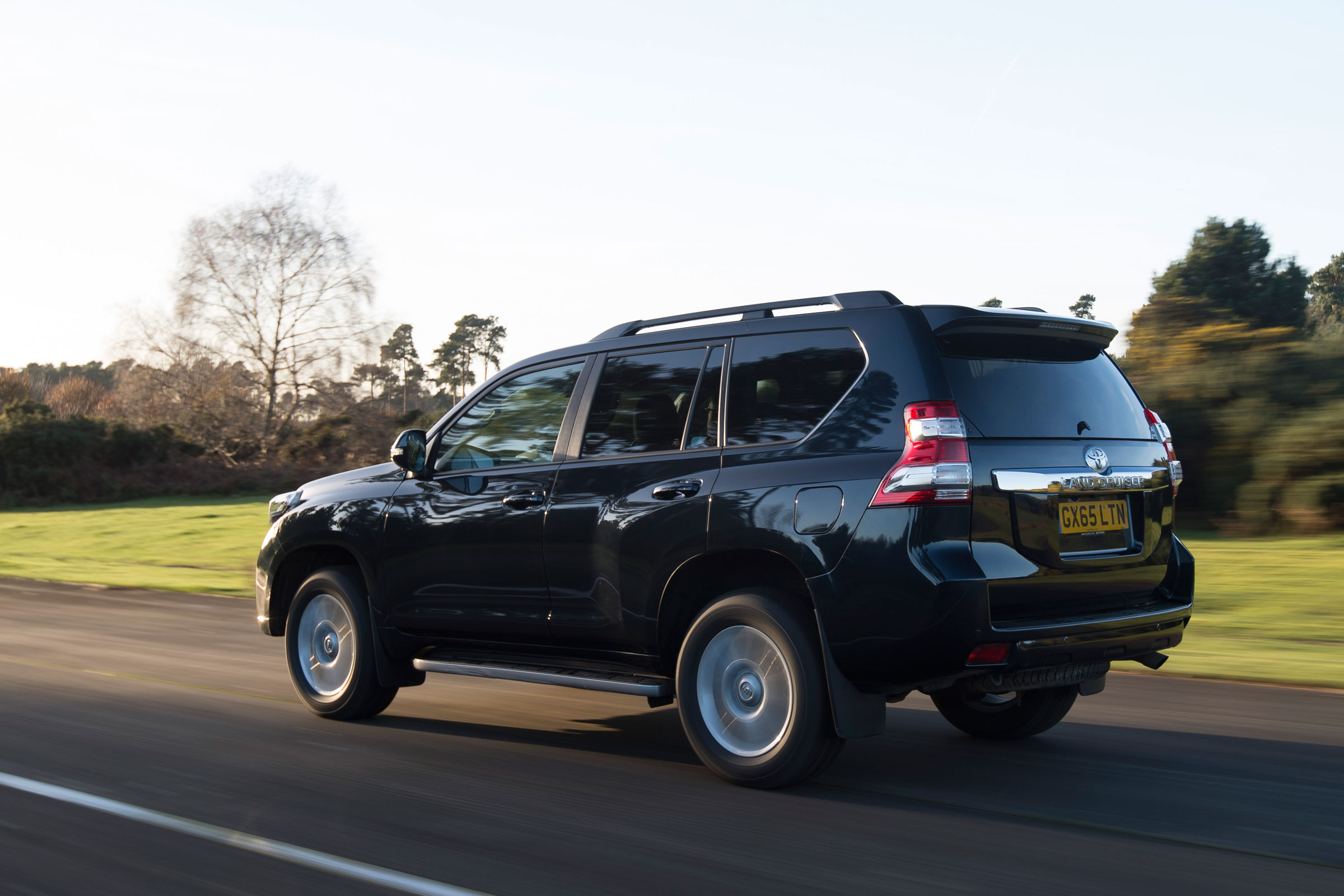 New Toyota Land Cruiser 2016 rear