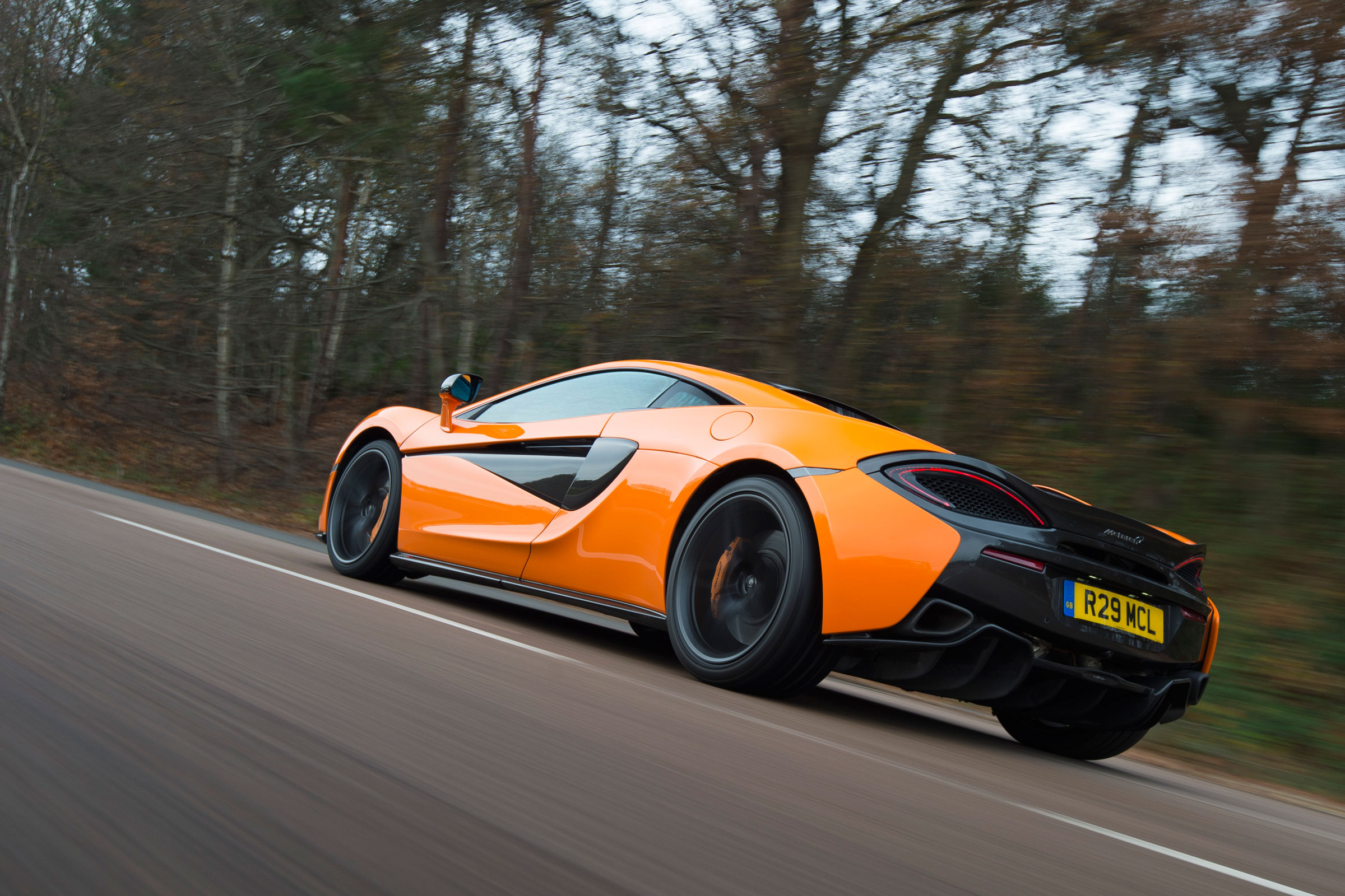 McLaren 570S first UK drive - rear tracking