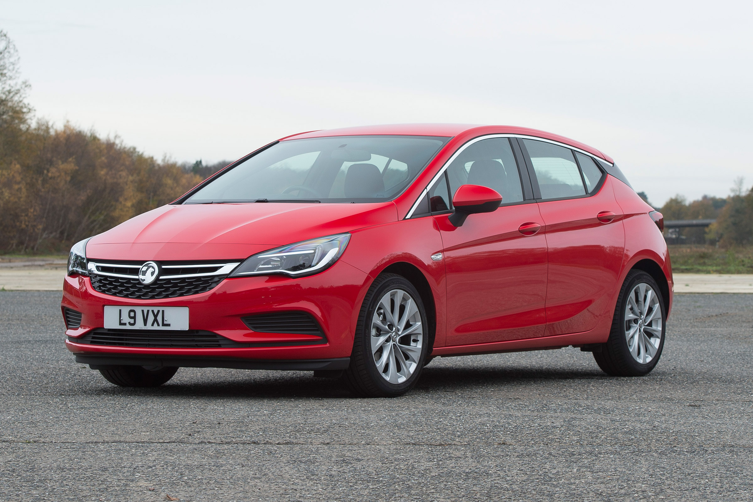 Vauxhall Astra - front static