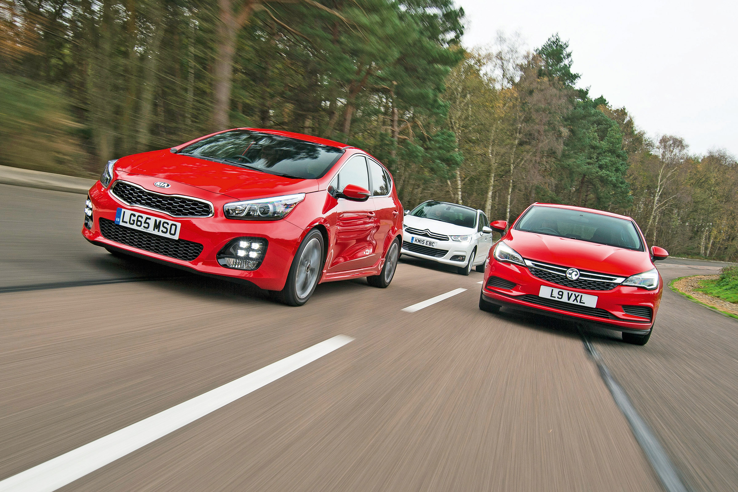 Kia Cee'd vs Vauxhall Astra vs Citroen C4 - group test