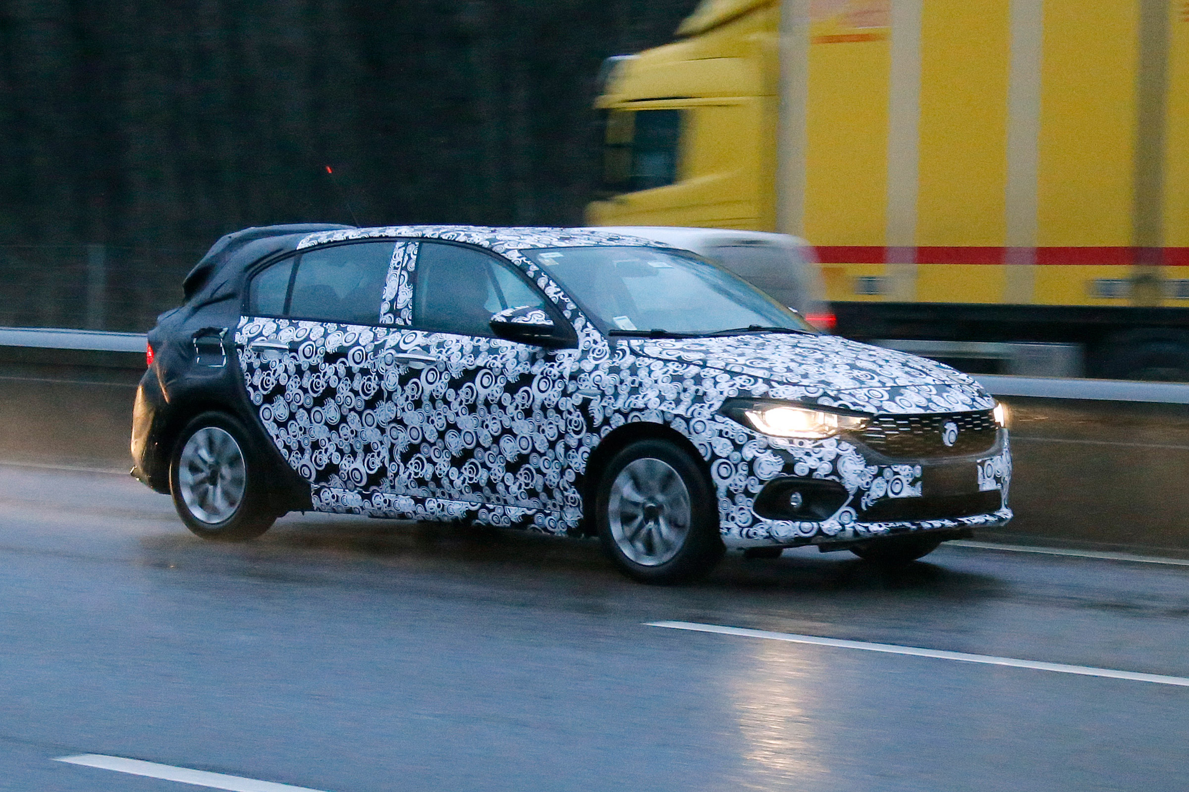 New Fiat Tipo family hatch spied 7