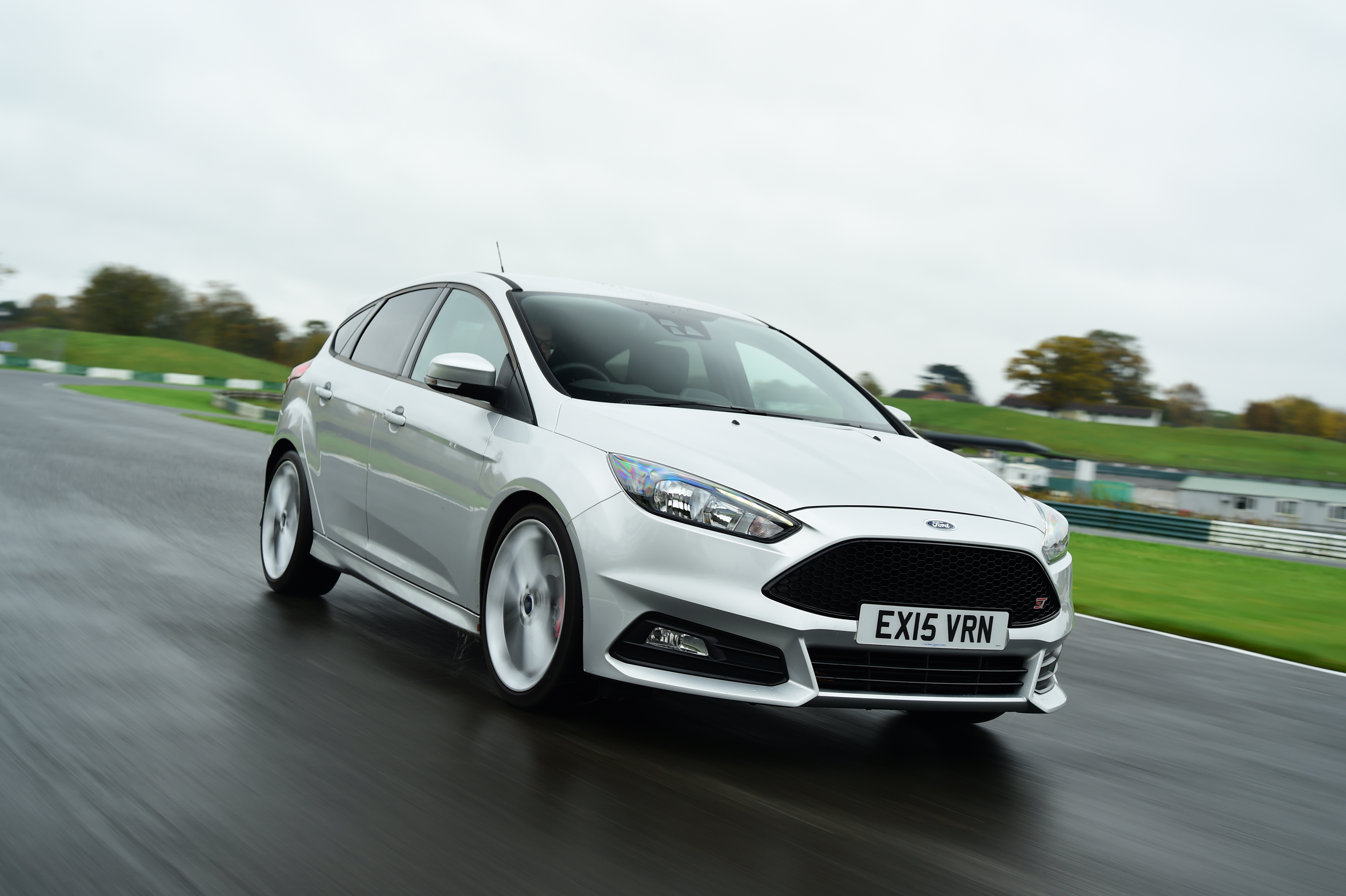 Ford Focus ST Mountune front tracking
