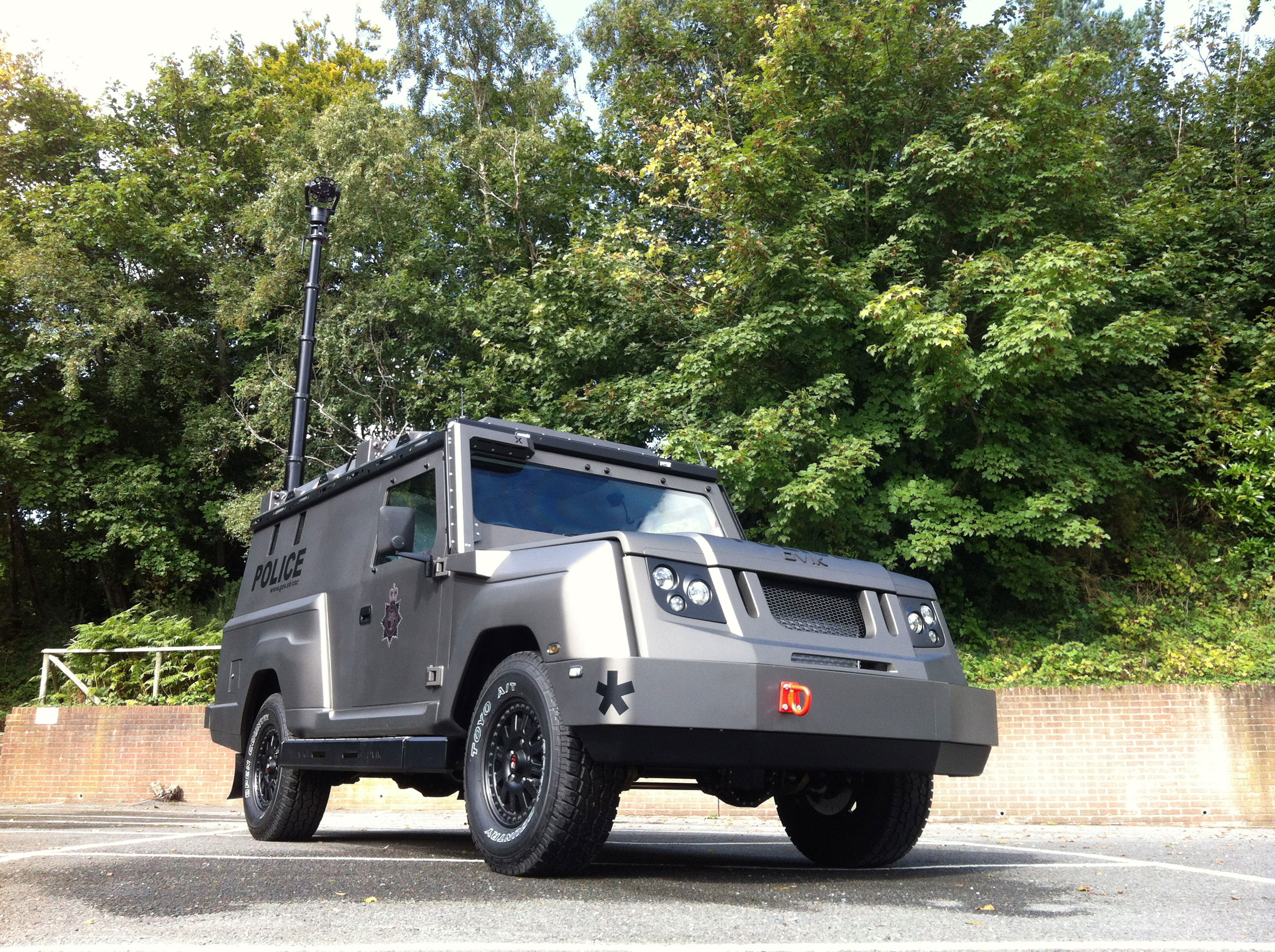 Ovik Crossway front static