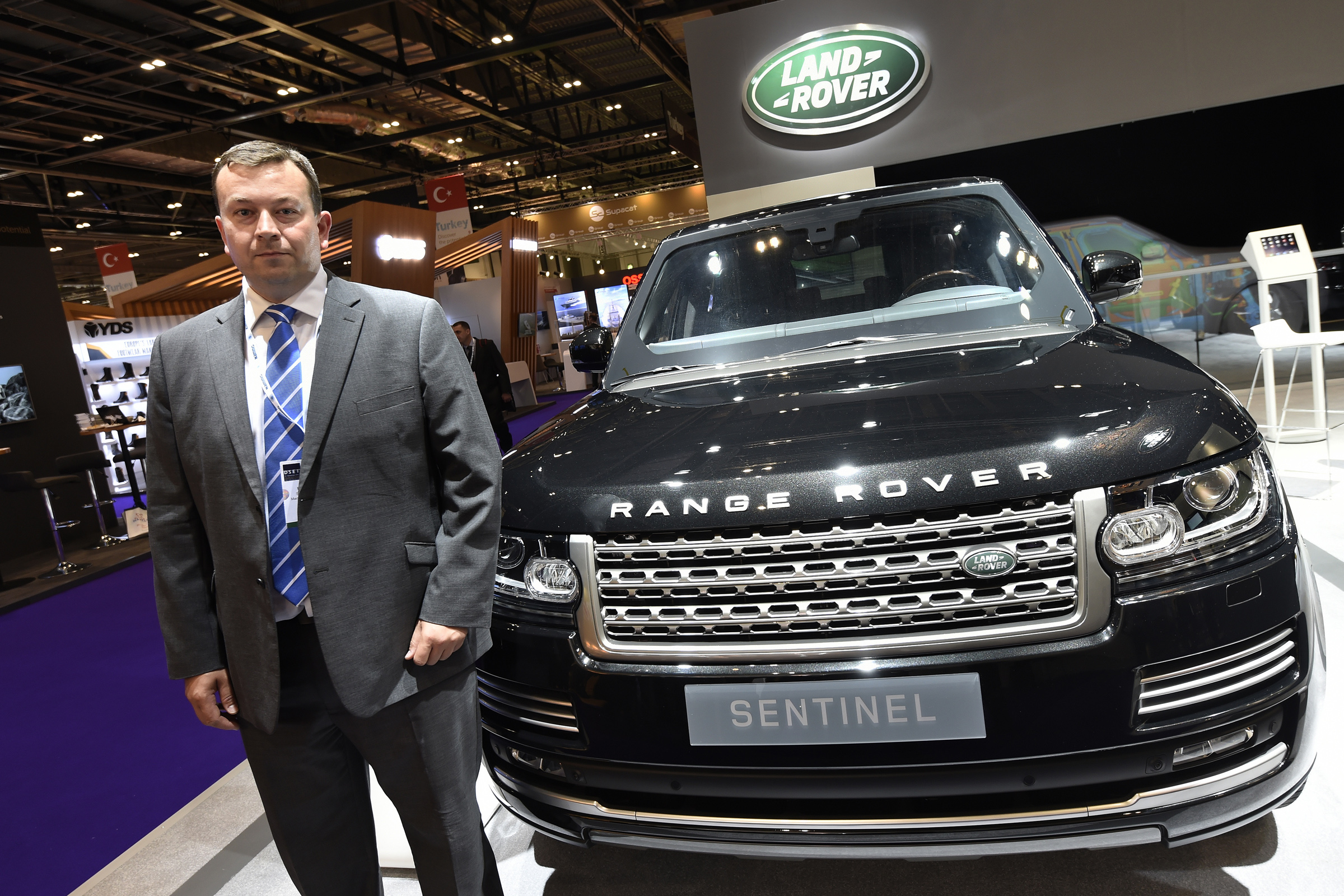 Range Rover Sentinel