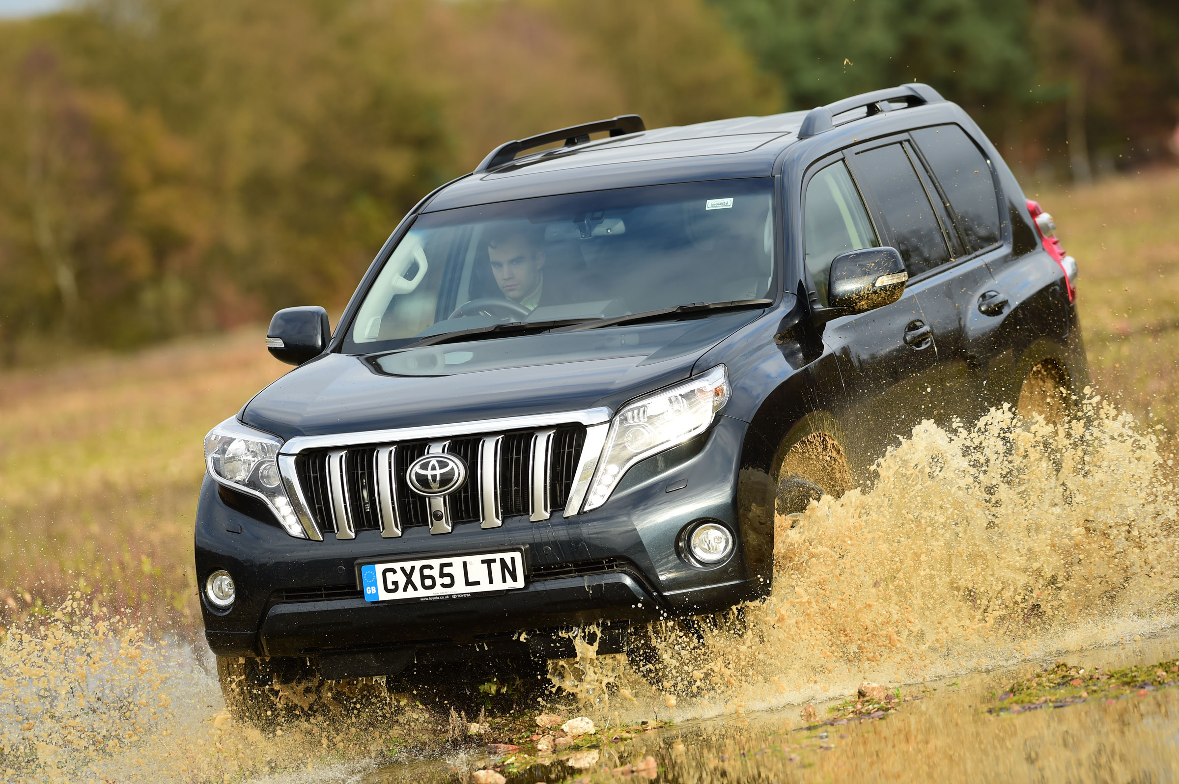 New Toyota Land Cruiser 2016 splash