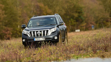 New Toyota Land Cruiser 2016 head on